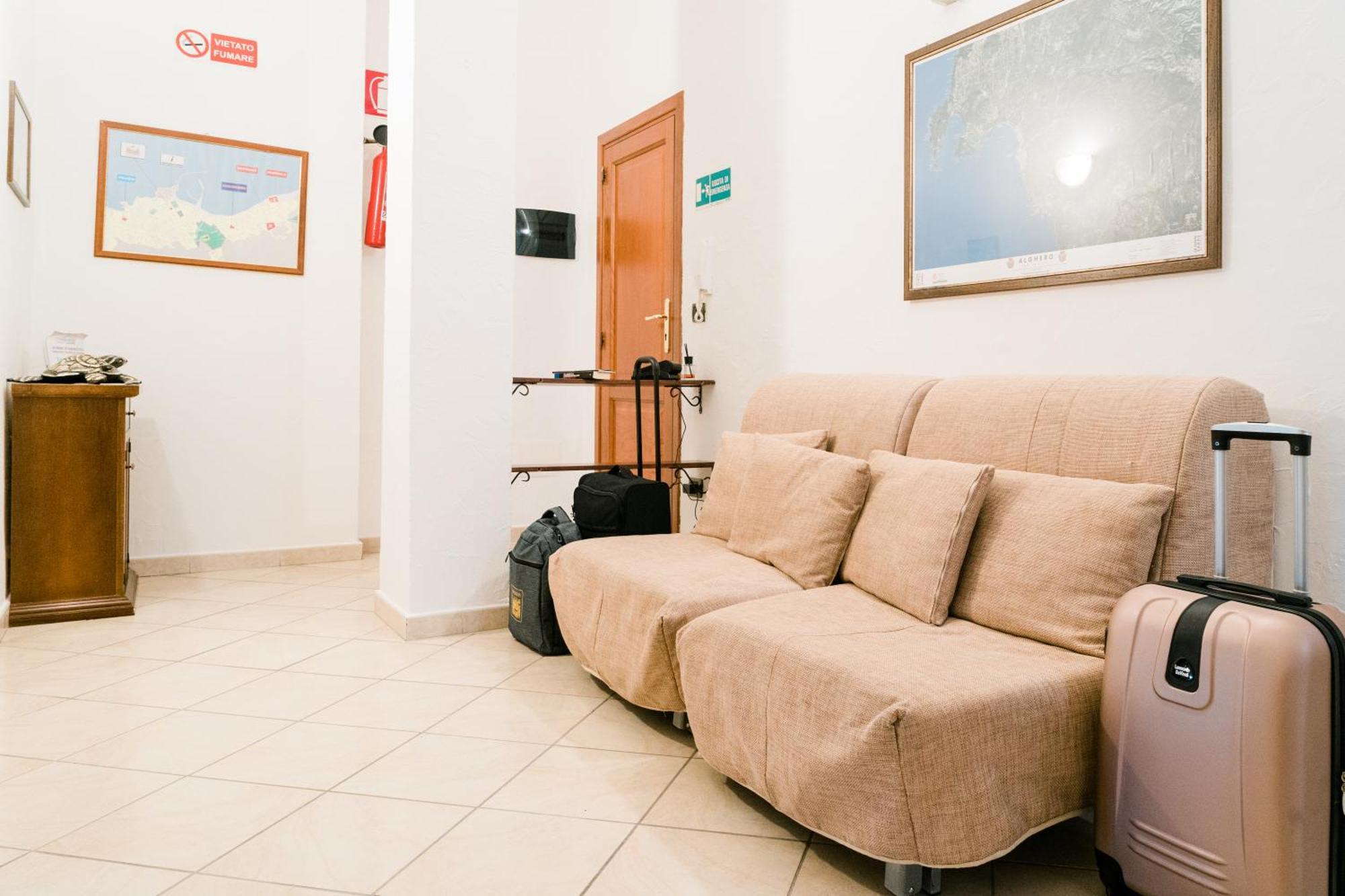 La Marmora Hotel Алгеро Екстериор снимка