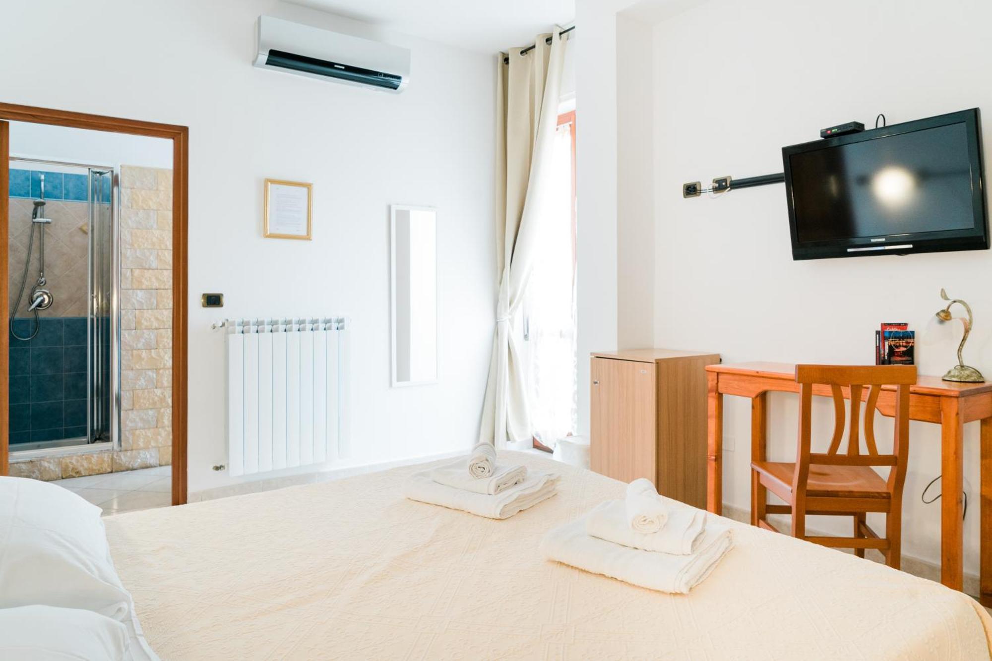 La Marmora Hotel Алгеро Екстериор снимка