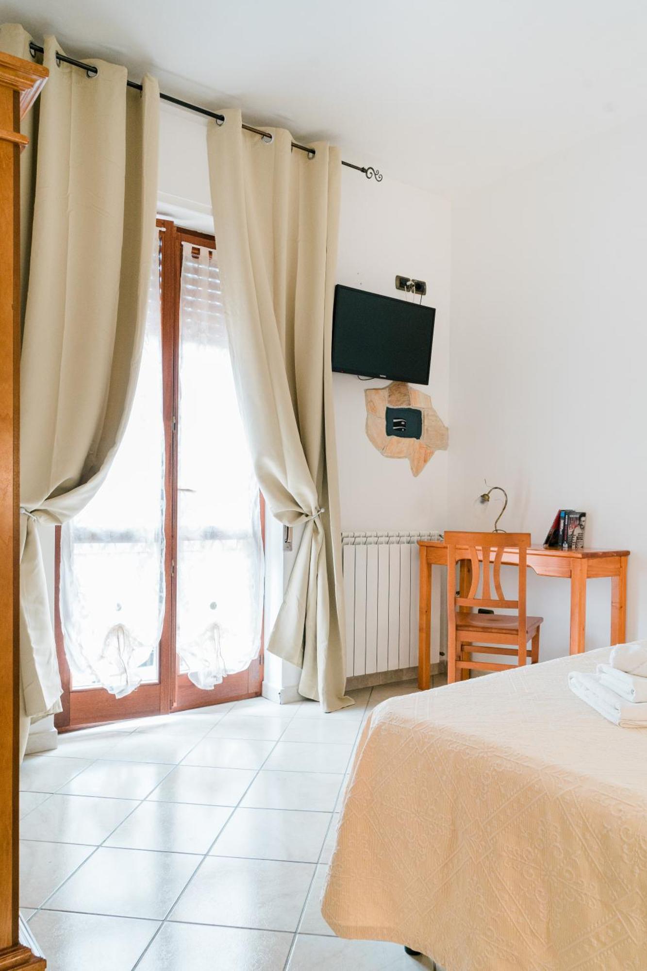 La Marmora Hotel Алгеро Екстериор снимка