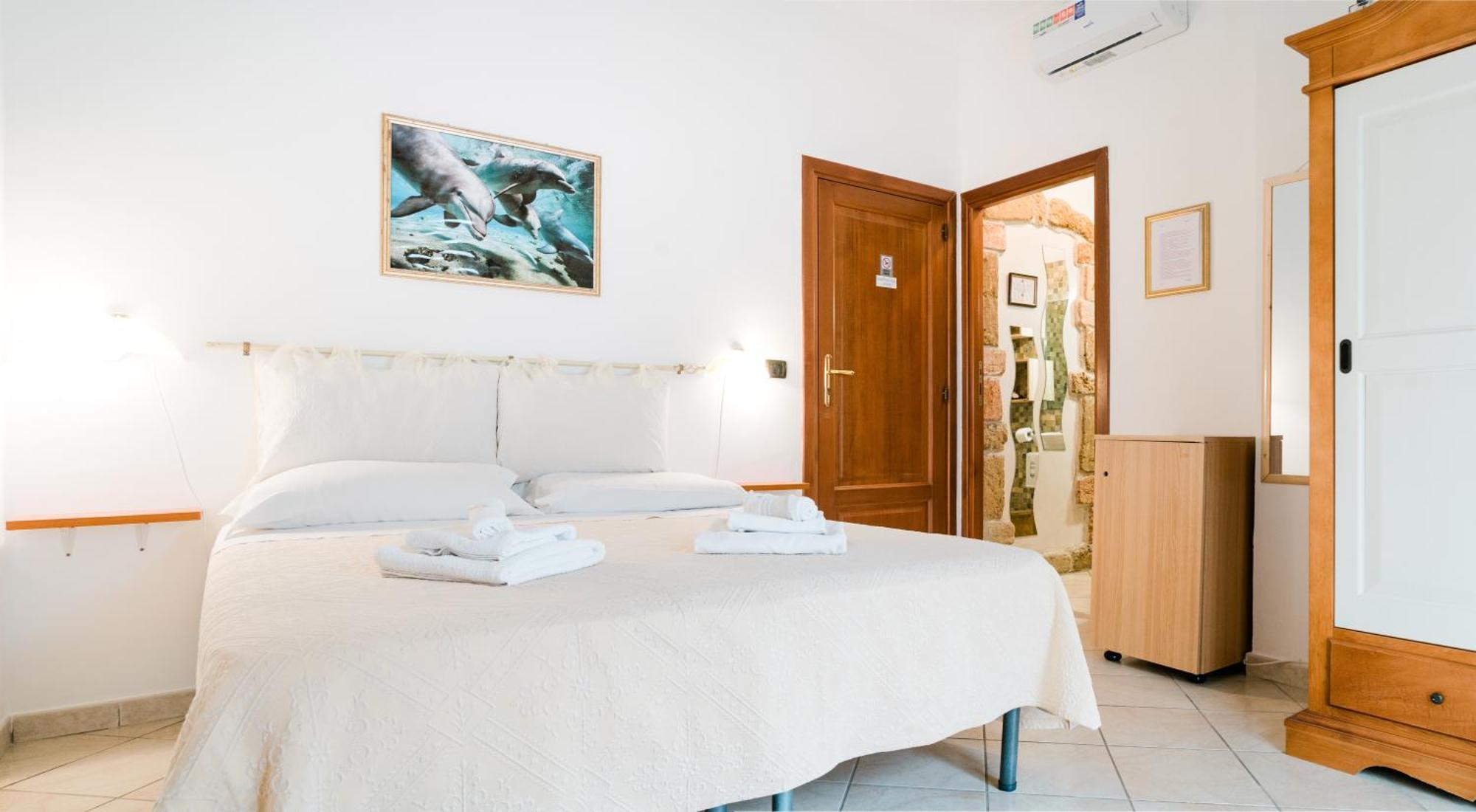 La Marmora Hotel Алгеро Екстериор снимка