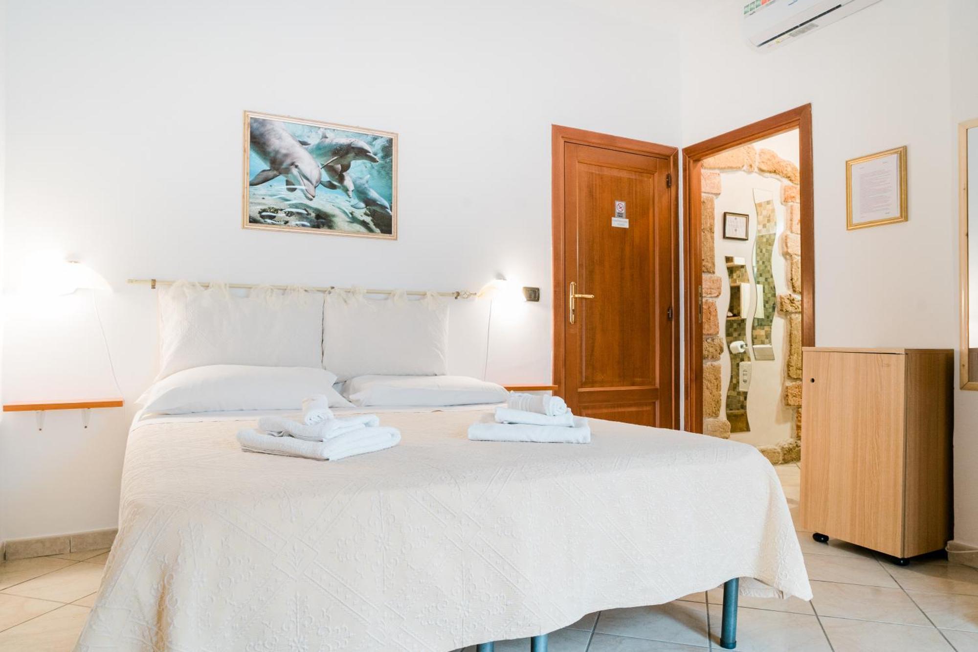 La Marmora Hotel Алгеро Екстериор снимка